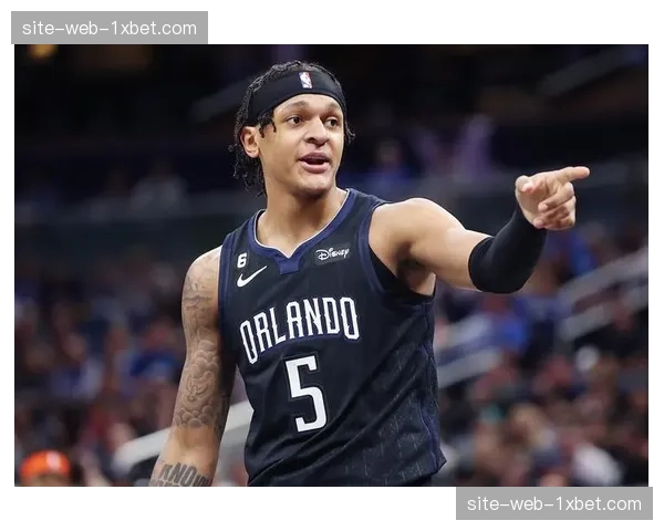 班凯罗稳定输出23分9篮板 魔术内线进攻轴心守住领先优势